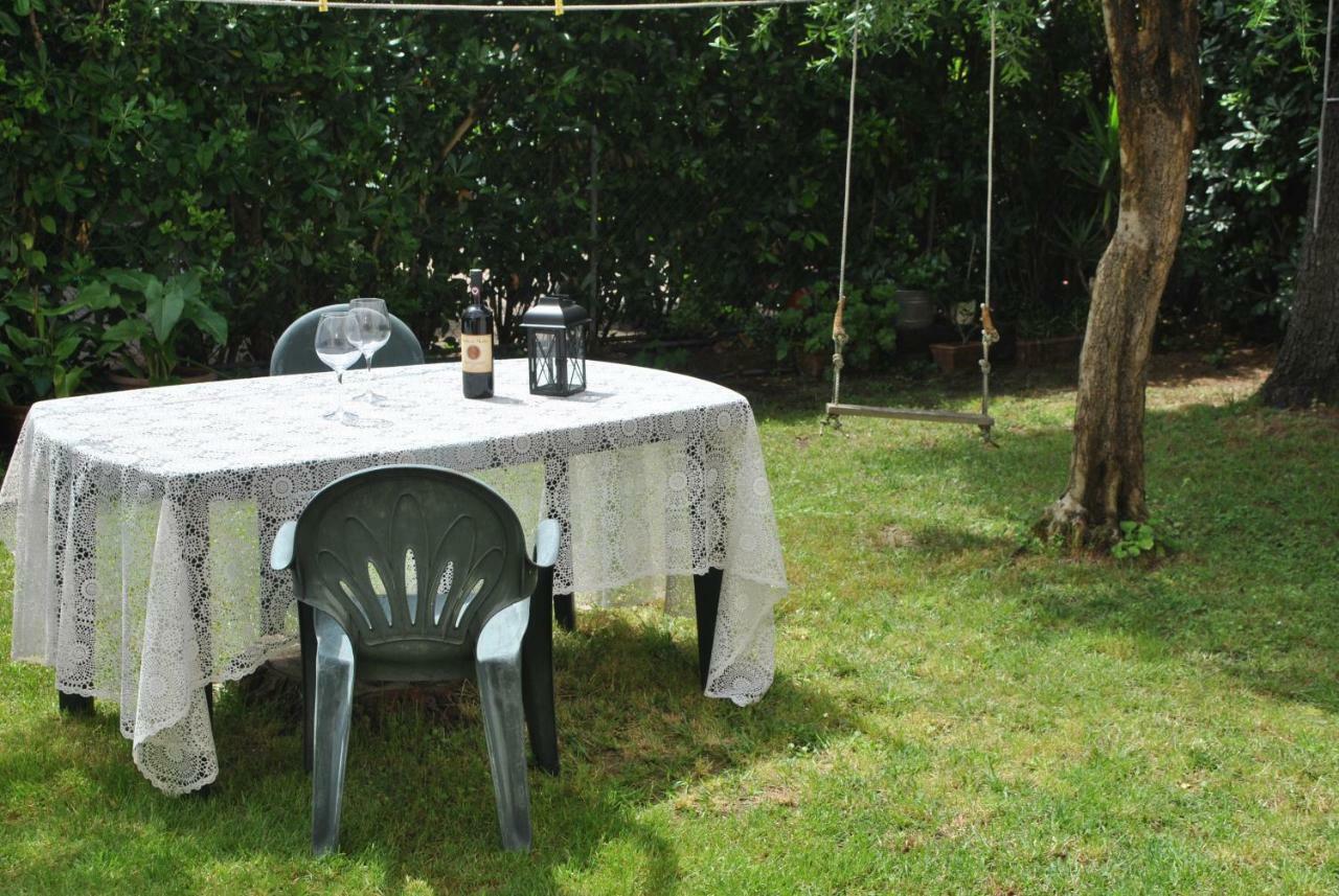 Villa L'Altalena à Mommio Extérieur photo
