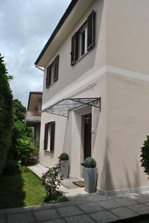 Villa L'Altalena à Mommio Extérieur photo